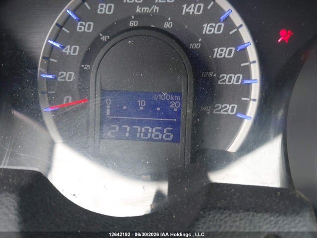 12642192 :رقم المزاد ، JHMGE8H55AS801042 vin ، 2010 Honda Fit Lx مزاد بيع