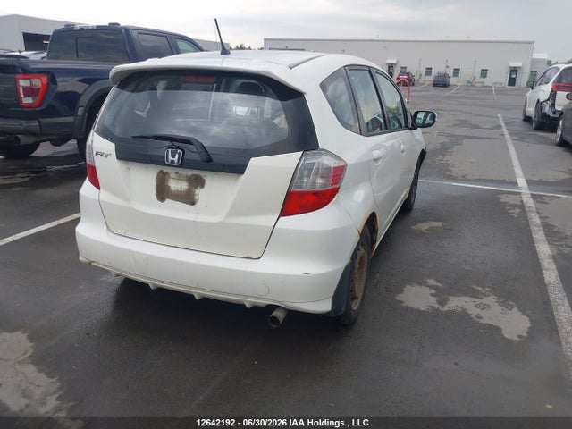 Auction sale of the 2010 Honda Fit Lx, vin: JHMGE8H55AS801042, lot number: 12642192