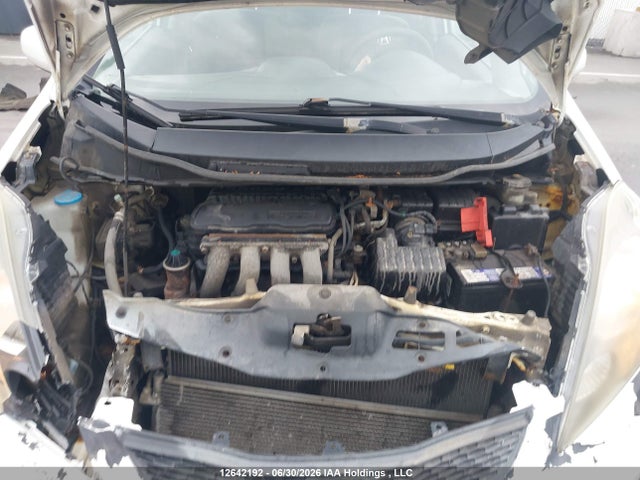 12642192 :رقم المزاد ، JHMGE8H55AS801042 vin ، 2010 Honda Fit Lx مزاد بيع