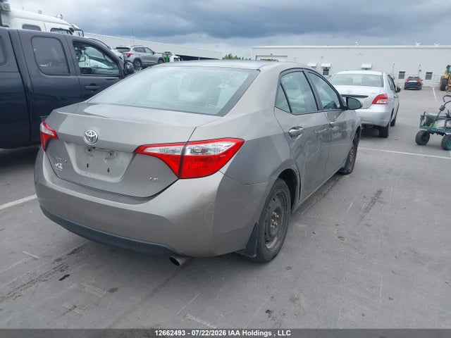 12662493 :رقم المزاد ، 2T1BURHE2FC345661 vin ، 2015 Toyota Corolla Le مزاد بيع