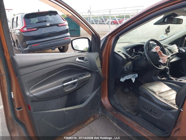 Ford Escape Titanium 2017 1FMCU9J91HUB18027 Image 17