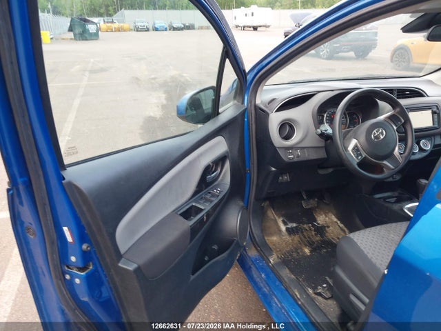 2017 Toyota Yaris Le მანქანა იყიდება აუქციონზე, vin: VNKKTUD37HA084357, აუქციონის ნომერი: 12662631
