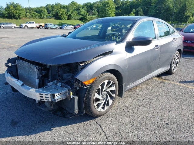 12669182 :رقم المزاد ، 2HGFC2F60JH011779 vin ، 2018 Honda Civic Se مزاد بيع