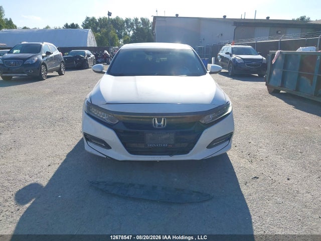 1HGCV1F3XJA802784 Honda Accord Sport