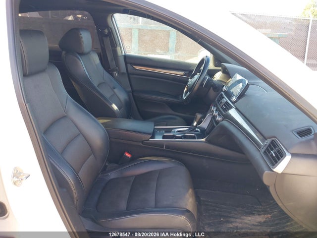 1HGCV1F3XJA802784 Honda Accord Sport