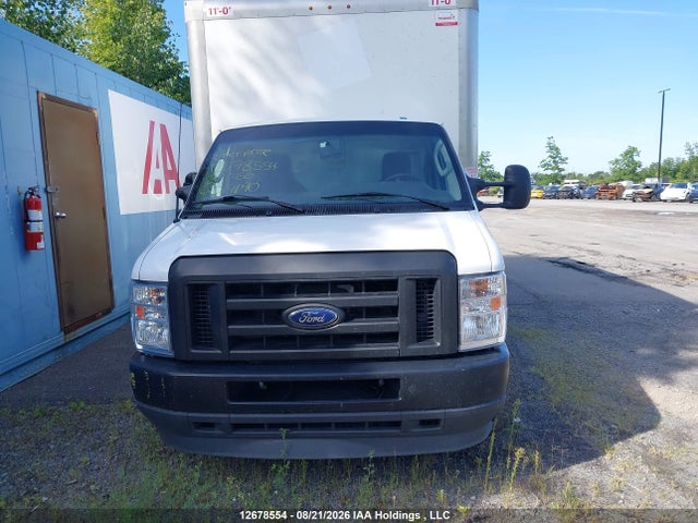 1FDXE4FN8RDD19190 Ford Econoline E450 Super Duty Cutaway Van
