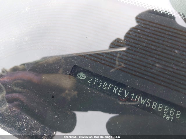 2T3BFREV1HW588868 Toyota RAV4 LE
