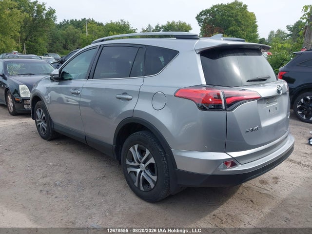 2T3BFREV1HW588868 Toyota RAV4 LE