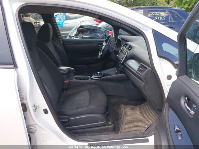 Nissan LEAF SV 2018 1N4AZ1CP5JC310949 Image 5
