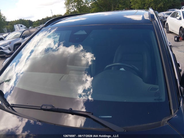 2023 Honda Cr-v Touring Hybrid მანქანა იყიდება აუქციონზე, vin: 2HKRS6H92PH207509, აუქციონის ნომერი: 12678597
