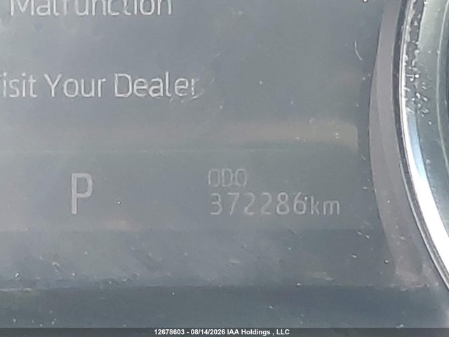 12678603 :رقم المزاد ، 4T1B21HK3JU500318 vin ، 2018 Toyota Camry Hybrid/le/xle/se مزاد بيع