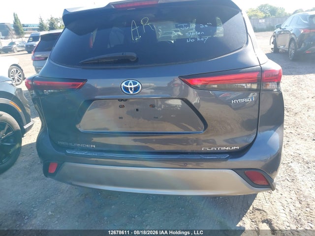 2020 Toyota Highlander Hybrid Limited მანქანა იყიდება აუქციონზე, vin: 5TDEBRCH5LS012281, აუქციონის ნომერი: 12678611