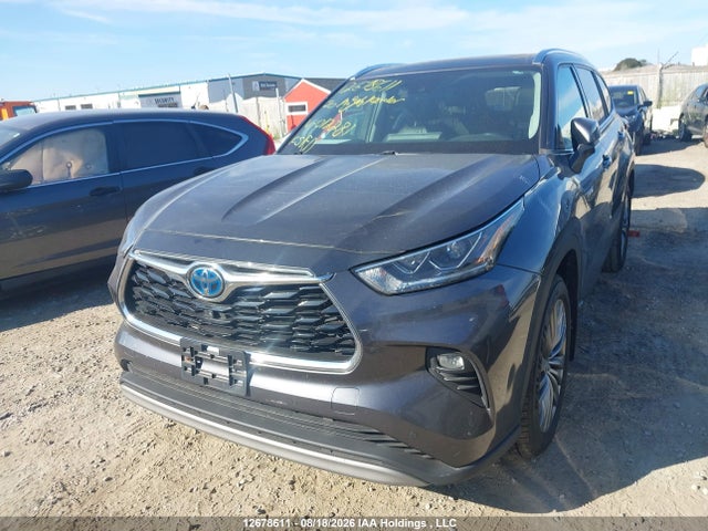 2020 Toyota Highlander Hybrid Limited მანქანა იყიდება აუქციონზე, vin: 5TDEBRCH5LS012281, აუქციონის ნომერი: 12678611