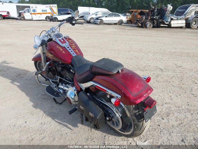 Harley-Davidson FLFBSANV 2023 5HD1BBK38PB013568 Image 3
