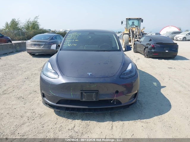 Tesla Model Y 2023 LRWYGDFD2PC227549 Image 12