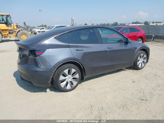 Tesla Model Y 2023 LRWYGDFD2PC227549 Image 4