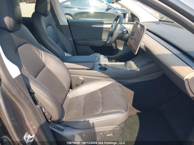 Tesla Model Y 2023 LRWYGDFD2PC227549 Image 5