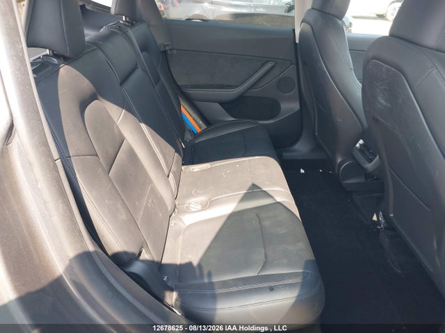 Tesla Model Y 2023 LRWYGDFD2PC227549 Image 8