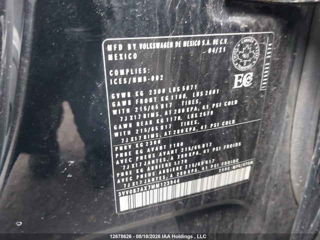 12678626 :رقم المزاد ، 3VV0B7AX7MM123944 vin ، 2021 Volkswagen Tiguan Trendline مزاد بيع