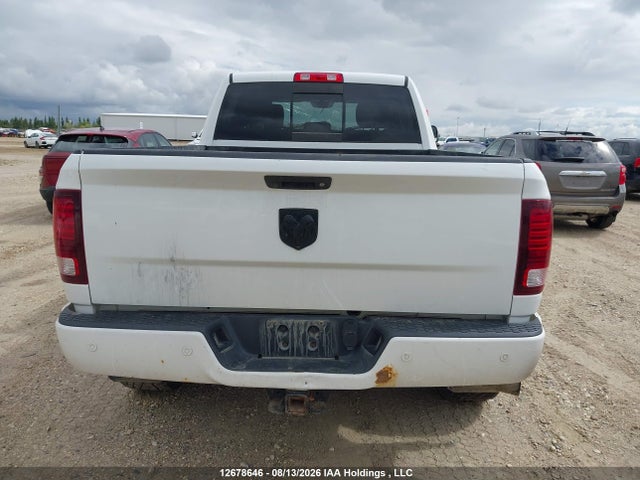 RAM 3500 Laramie 2018 3C63R3EL0JG199952 Image 17