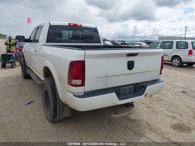 RAM 3500 Laramie 2018 3C63R3EL0JG199952 Image 3