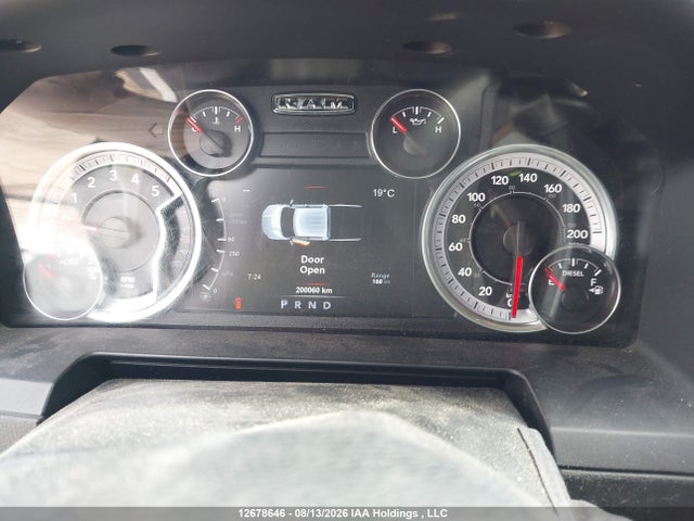 RAM 3500 Laramie 2018 3C63R3EL0JG199952 Image 7