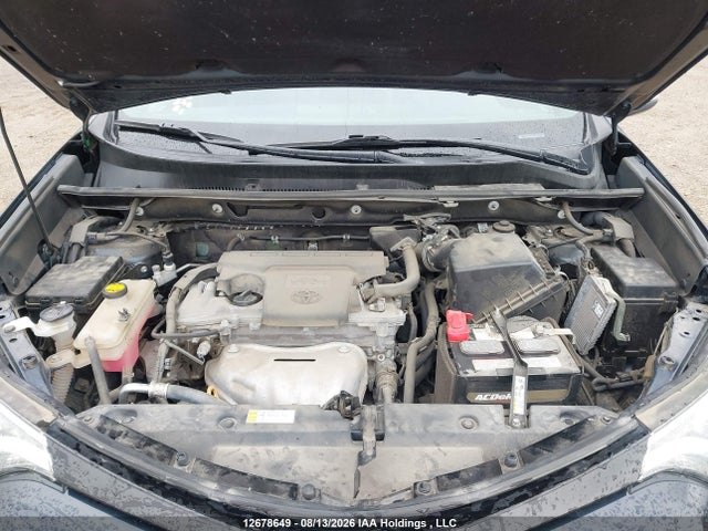 12678649 :رقم المزاد ، 2T3JFREV7HW637910 vin ، 2017 Toyota Rav4 Se مزاد بيع