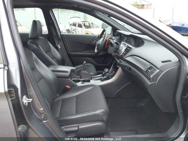 Продажа на аукционе авто 2016 Honda Accord Sport, vin: 1HGCR2F5XGA806127, номер лота: 12678722