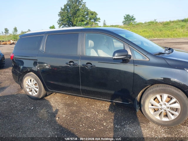 KIA SEDONA LX 2015 KNDMB5C1XF6063089 Image 13