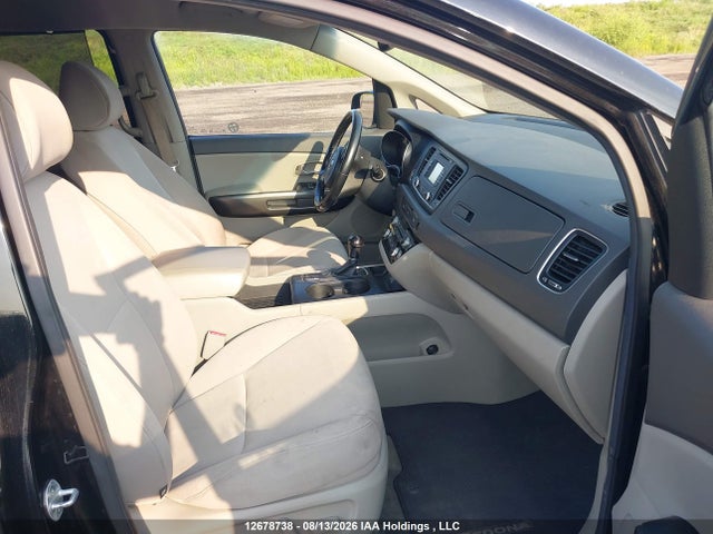 KIA SEDONA LX 2015 KNDMB5C1XF6063089 Image 5