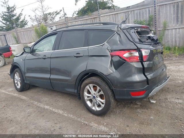12678790 :رقم المزاد ، 1FMCU0HD8JUD39880 vin ، 2018 Ford Escape مزاد بيع