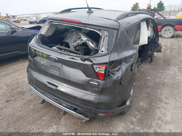 12678790 :رقم المزاد ، 1FMCU0HD8JUD39880 vin ، 2018 Ford Escape مزاد بيع