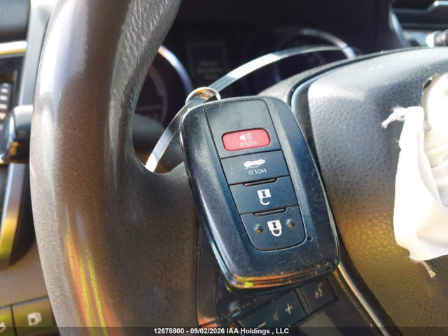 Продажа на аукционе авто 2018 Toyota Camry Hybrid Le, vin: 4T1B31HK7JU003320, номер лота: 12678800