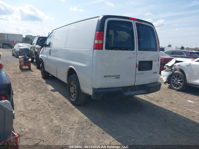 GMC Savana G2500 2015 1GTW7FCF6F1124995 Image 3