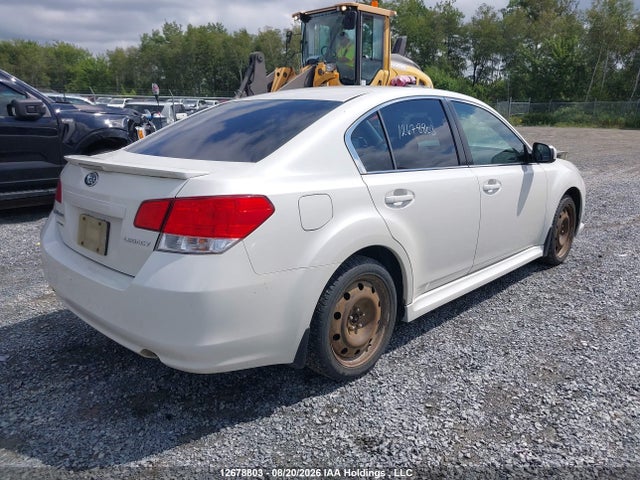 4S3BMGB61E3029701 Subaru Legacy 2.5i Premium