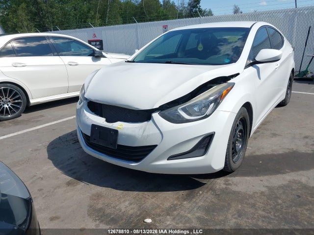 Hyundai ELANTRA GL 2015 5NPDH4AE1FH647174 Image 2