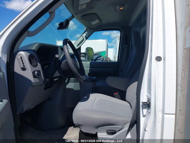 2026 Ford Econoline E450 Super Duty Cutaway Van მანქანა იყიდება აუქციონზე, vin: 1FDWE4FNXTDD14771, აუქციონის ნომერი: 12678820
