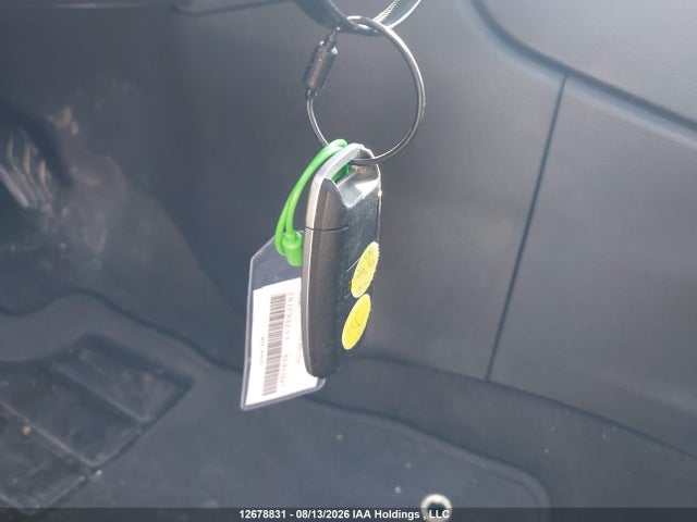 3N1CN8EV9SL833807 Nissan VERSA SV