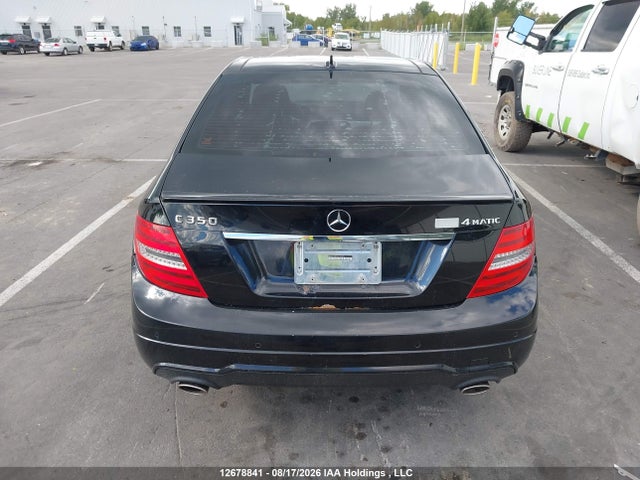 2014 Mercedes-benz C 350 4matic მანქანა იყიდება აუქციონზე, vin: WDDGF8JB9EG176075, აუქციონის ნომერი: 12678841