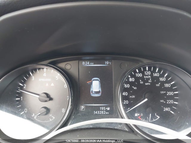 5N1AT2MV2HC767755 Nissan Rogue Sv/sl
