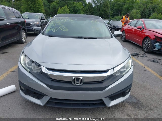 Honda CIVIC SE 2018 2HGFC2F63JH025868 Image 13