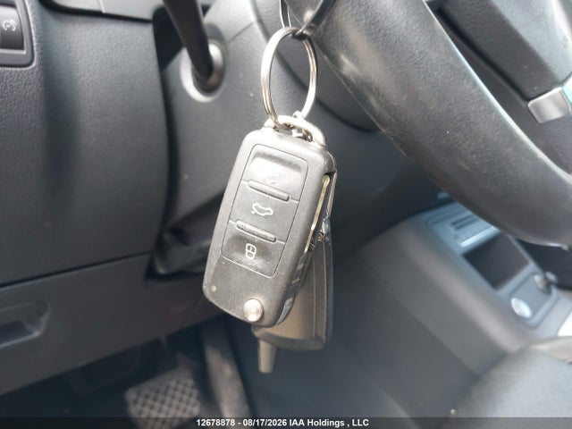 WVGJV7AX3FW556816 Volkswagen Tiguan S/se/sel/r-line