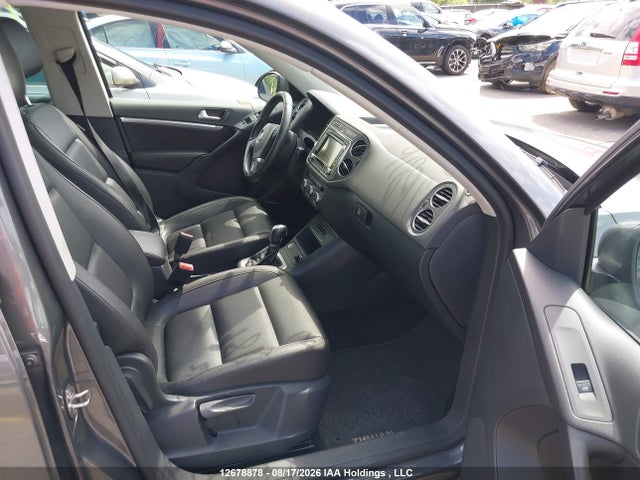 WVGJV7AX3FW556816 Volkswagen Tiguan S/se/sel/r-line