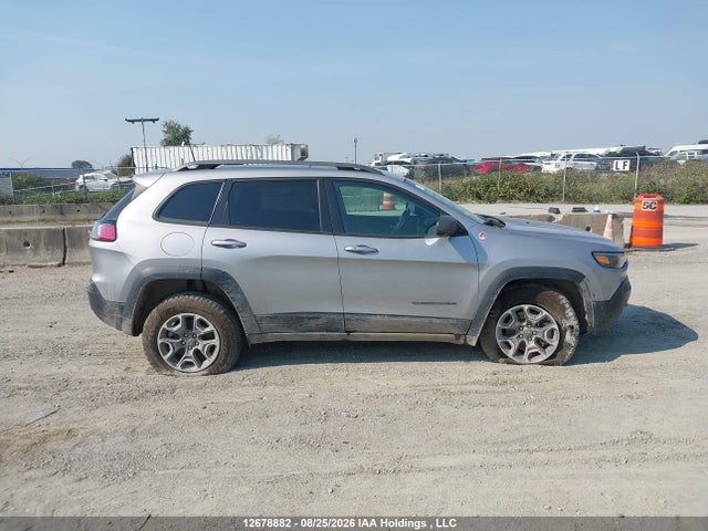 12678882 :رقم المزاد ، 1C4PJMBXXMD186075 vin ، 2021 Jeep Cherokee Trailhawk مزاد بيع