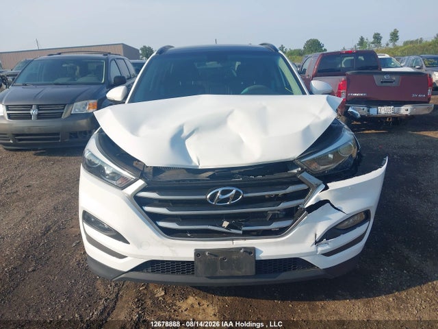 Hyundai TUCSON SE 2017 KM8J3CA48HU363354 Image 11