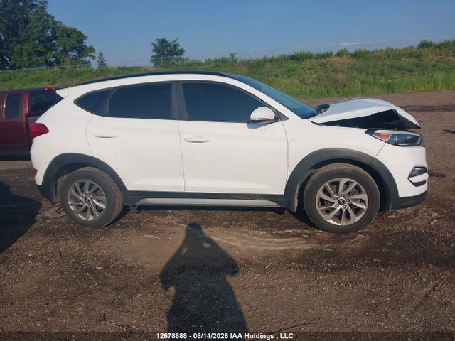 Hyundai TUCSON SE 2017 KM8J3CA48HU363354 Image 12