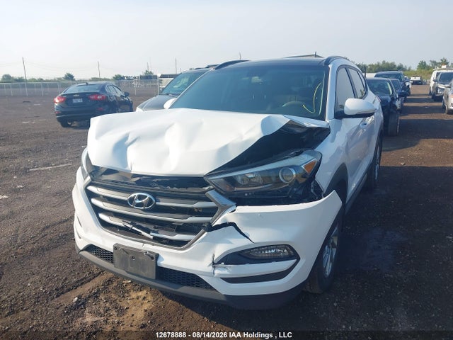 Hyundai TUCSON SE 2017 KM8J3CA48HU363354 Image 2