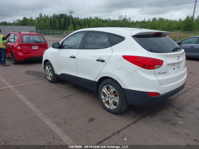 Продажа на аукционе авто 2015 Hyundai Tucson Gl, vin: KM8JTCAF4FU952139, номер лота: 12678896