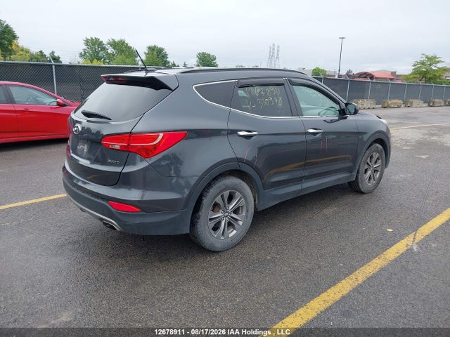 Продажа на аукционе авто 2016 Hyundai Santa Fe Sport 2.4 Base, vin: 5XYZT3LB9GG330978, номер лота: 12678911