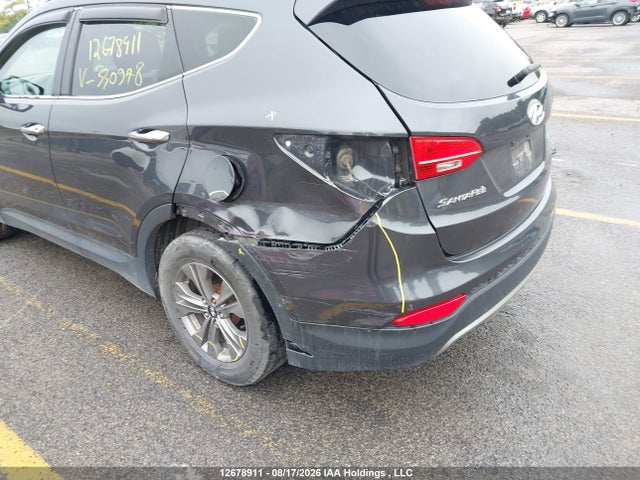 Продажа на аукционе авто 2016 Hyundai Santa Fe Sport 2.4 Base, vin: 5XYZT3LB9GG330978, номер лота: 12678911
